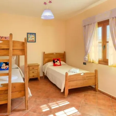 Huerta Alejo Holiday home Alozaina