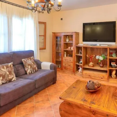Holiday home Huerta Alejo Alozaina